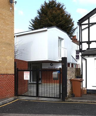 Más detalles de 46-46A Throwley Way, Sutton - Oficina en alquiler