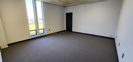 300 Laird St, Wilkes Barre, PA en alquiler Foto del interior- Imagen 2 de 5