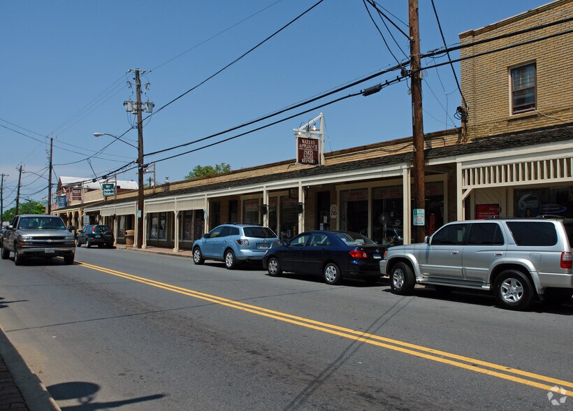 E Diamond Ave Portfolio Sale cartera de 3 inmuebles en venta en LoopNet.es - Foto principal - Imagen 1 de 2