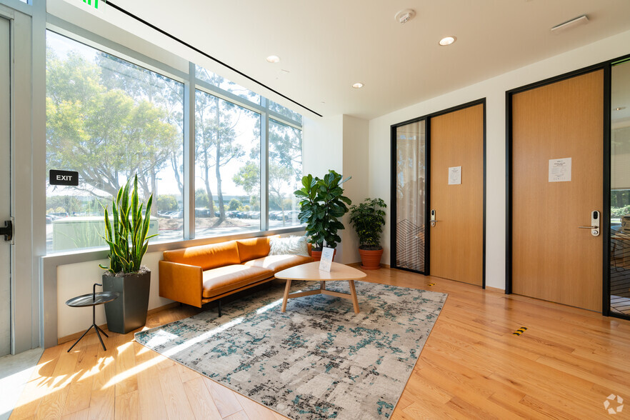 611 Gateway Blvd, South San Francisco, CA en alquiler - Foto del interior - Imagen 3 de 22