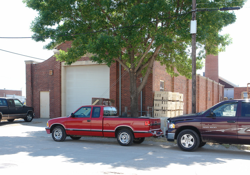 134 NW Van Buren St, Topeka, KS en venta - Foto del edificio - Imagen 3 de 3