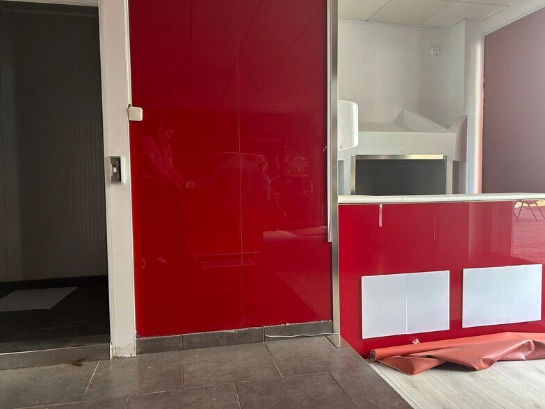 Local en Cáceres en alquiler - Foto del edificio - Imagen 3 de 5