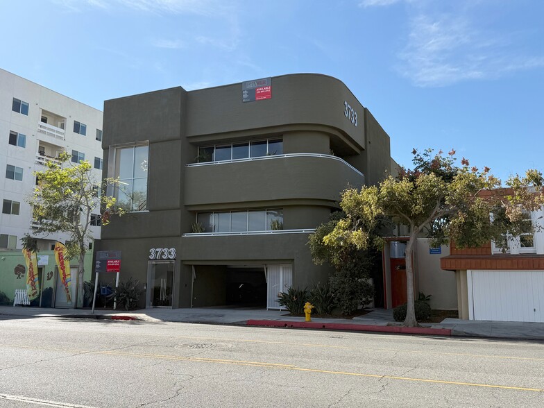 3733 Motor Ave, Los Angeles, CA en venta - Foto del edificio - Imagen 2 de 25