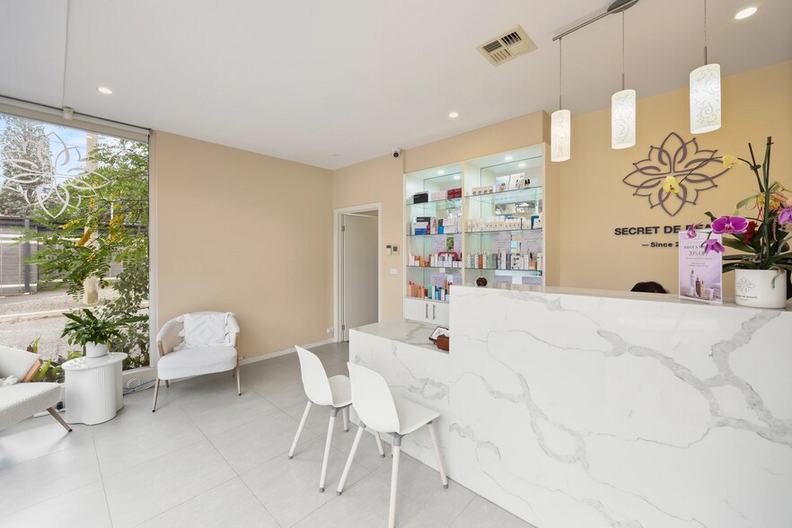 2-4 Hamilton Pl, Mount Waverley en venta - Foto del interior - Imagen 2 de 4
