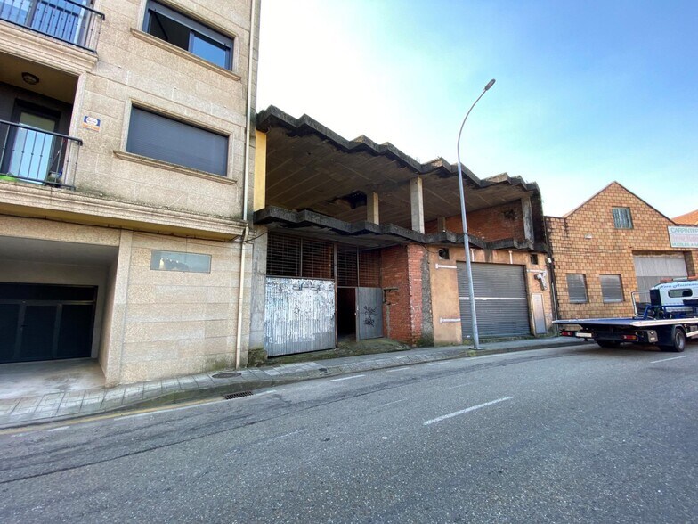Edificio residencial en O Porriño en venta - Foto del edificio - Imagen 1 de 6