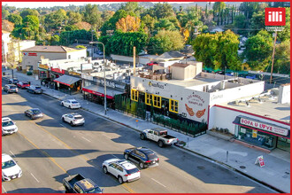 21028 Ventura Blvd, Woodland Hills, CA - VISTA AÉREA  vista de mapa - Image1