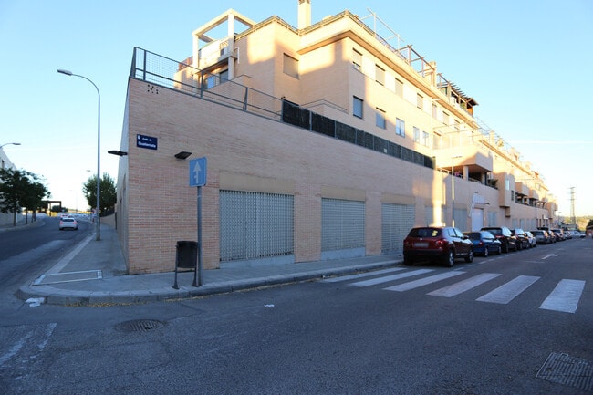 Más detalles de Avenida de España, 101, Valdemoro - Edificio residencial​ en venta