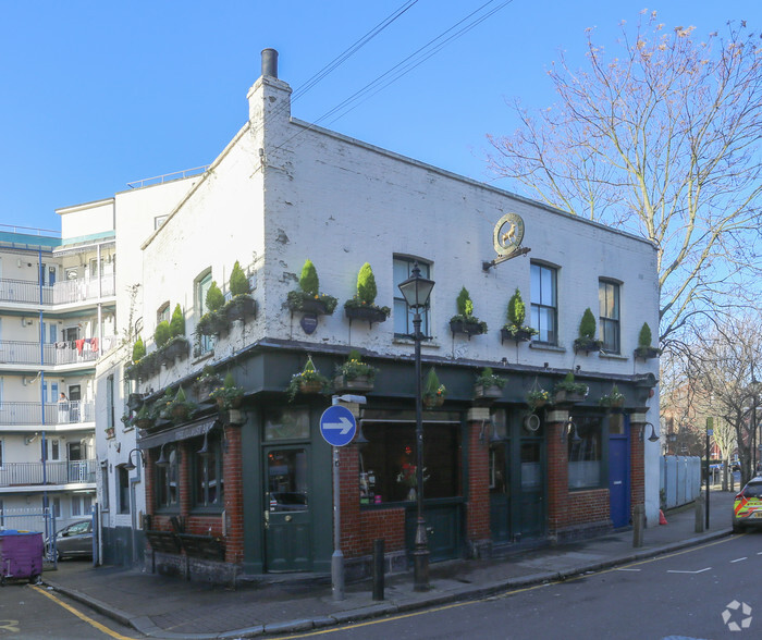 255 Globe Rd, London en alquiler - Foto del edificio - Imagen 2 de 3