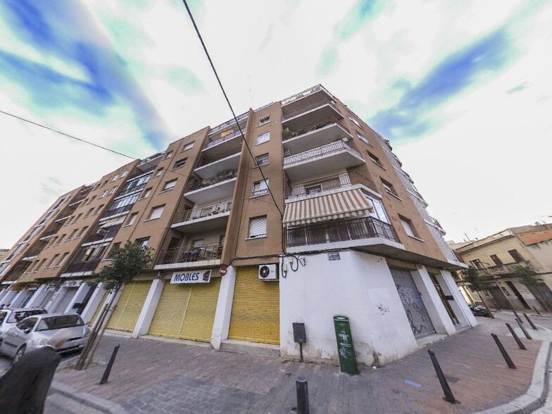Edificio residencial en Reus, Tarragona en venta - Foto del edificio - Imagen 1 de 1
