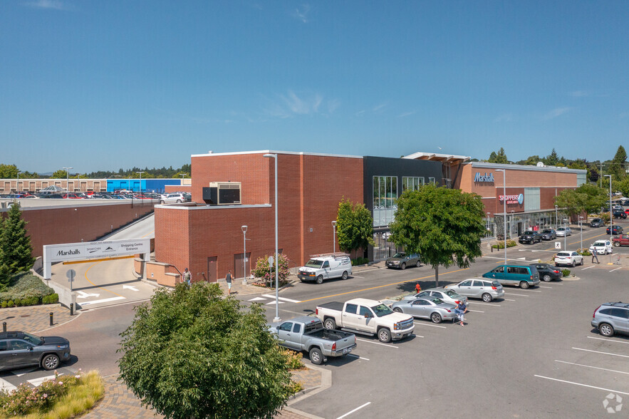 1644 Hillside Ave, Victoria, BC en alquiler - Foto del edificio - Imagen 3 de 9