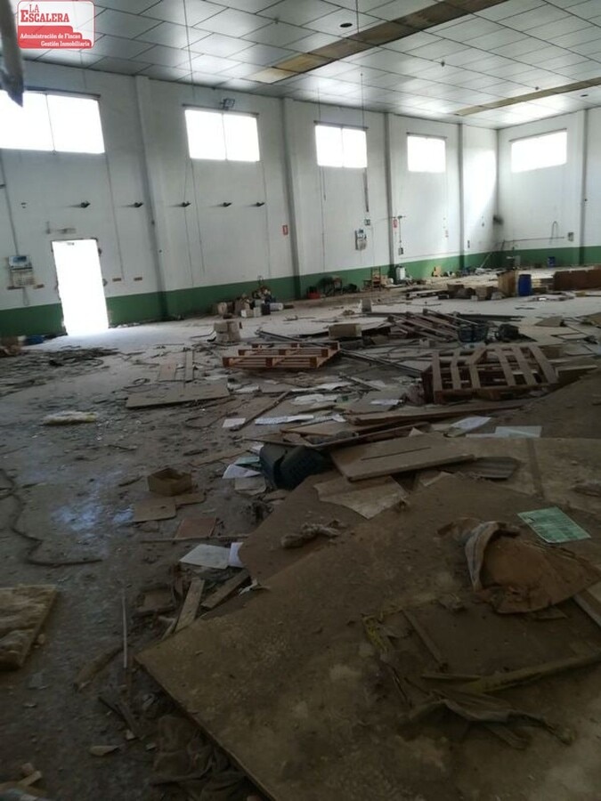 Elda, ALI 03600 -  -  - Foto del interior - Image 1 of 4