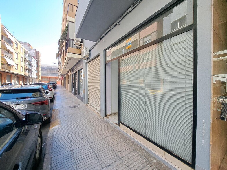 Local en Alzira en venta - Foto del edificio - Imagen 1 de 11