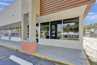 3908 NW 19th St, Lauderhill, FL en alquiler Foto del edificio- Imagen 2 de 8