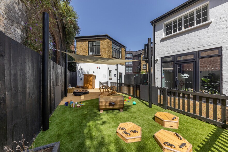 233A Queenstown Rd, London en venta - Foto del edificio - Imagen 2 de 12