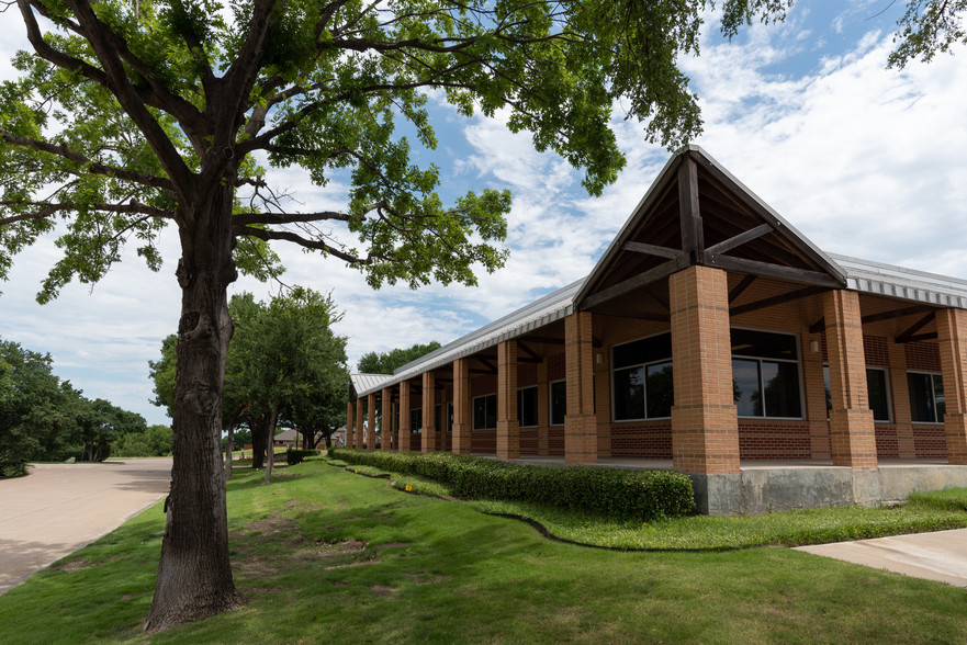 4000 Fossil Creek Blvd, Fort Worth, TX en alquiler - Foto del edificio - Imagen 2 de 8