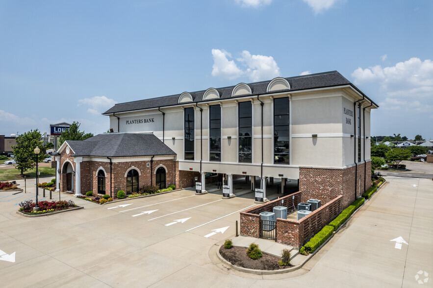 232 Goodman Rd W, Southaven, MS en alquiler - Foto del edificio - Imagen 2 de 5