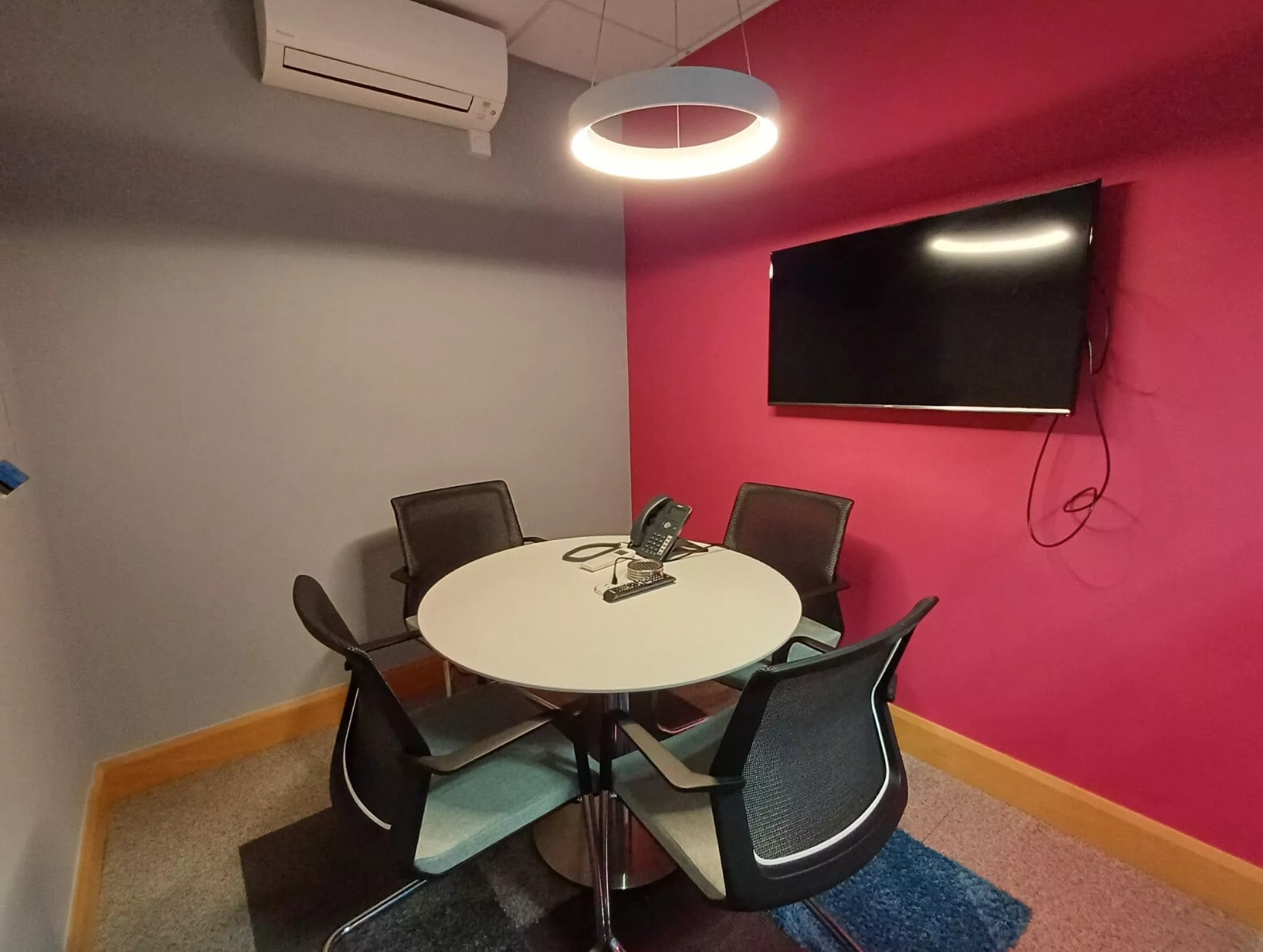 Balcombe Rd, Crawley en alquiler Foto del interior- Imagen 1 de 5