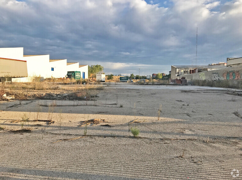 Avenida Industria, 4, Humanes de Madrid, Madrid en alquiler - Foto del edificio - Imagen 3 de 4