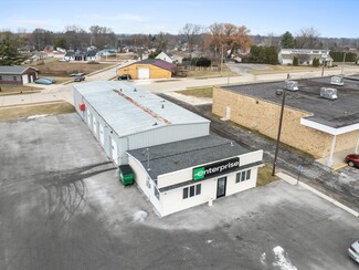 Más detalles para 3724 Calumet Ave, Manitowoc, WI - Local en alquiler