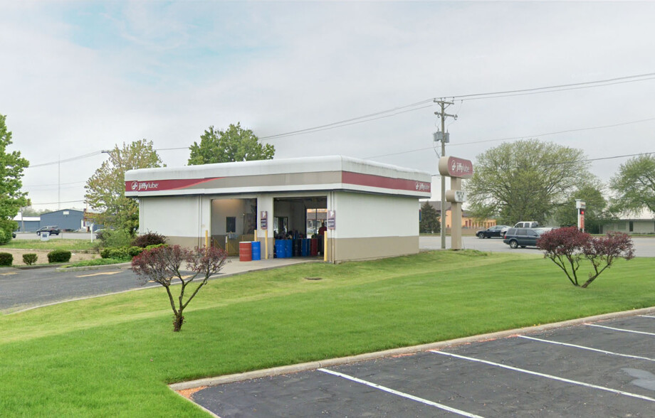 1206 N Nappanee St, Elkhart, IN en venta - Foto del edificio - Imagen 2 de 3