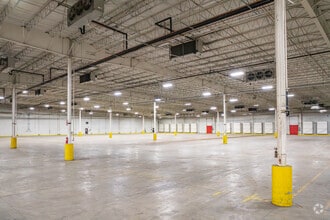 1455 E 62nd Ave, Denver, CO en venta Foto del interior- Imagen 2 de 11