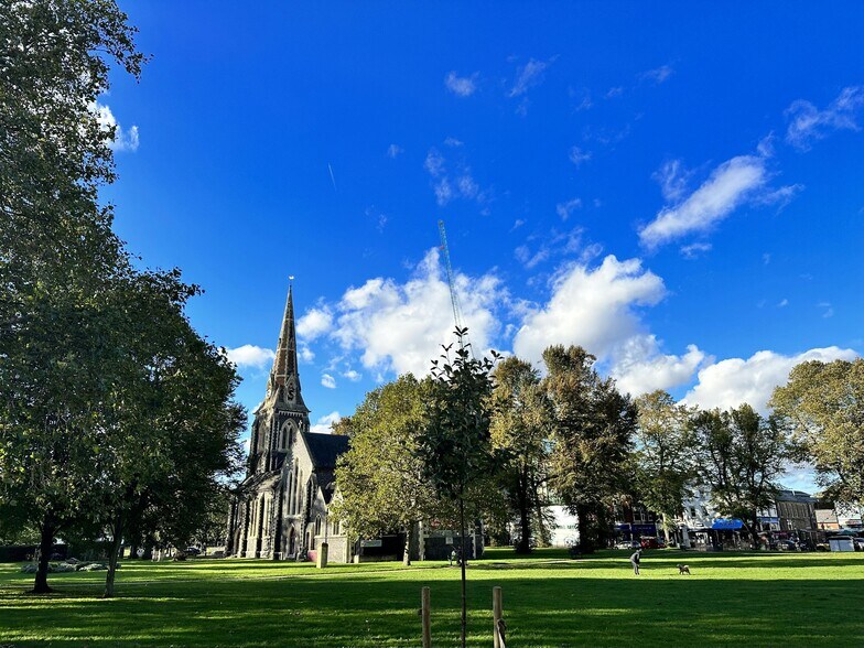 10-13 Heathfield Ter, London en alquiler - Foto del edificio - Imagen 2 de 9