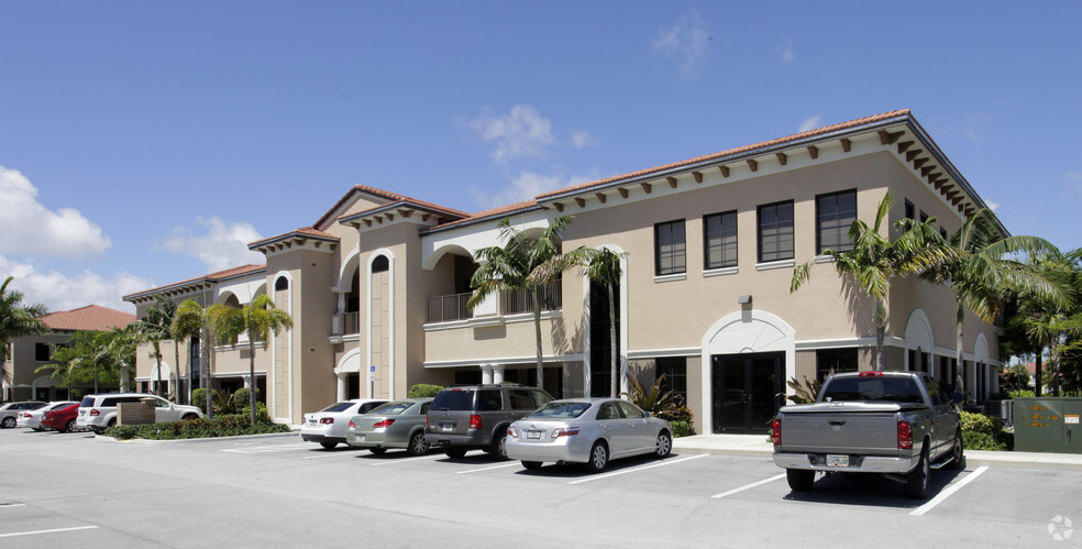 7805 NW Beacon Square Blvd, Boca Raton, FL en venta - Foto del edificio - Imagen 2 de 7