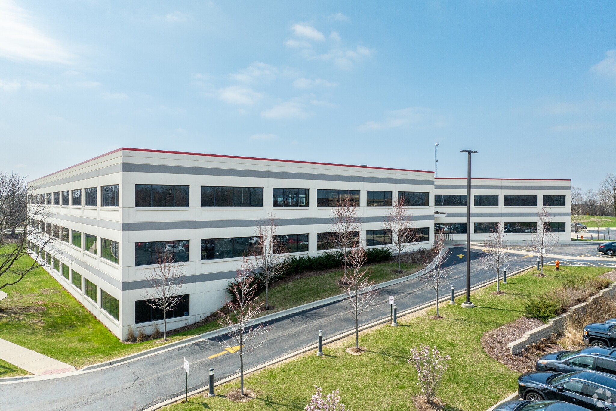 387 Shuman Blvd, Naperville, IL en alquiler Foto principal- Imagen 1 de 61