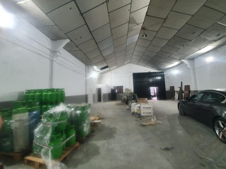 Nave en SEVILLA en alquiler - Foto del edificio - Imagen 2 de 7