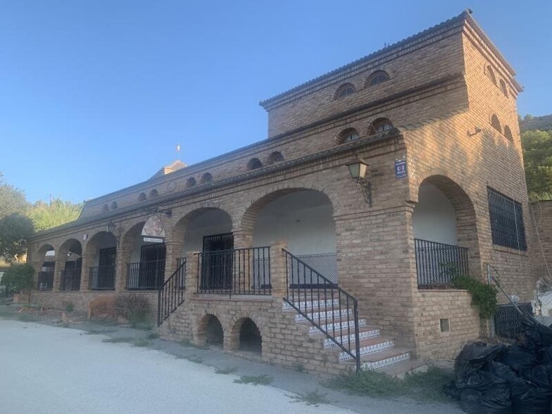 Local en Finestrat en venta - Foto del edificio - Imagen 1 de 18