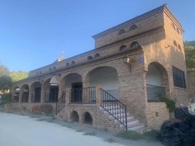 Local en Finestrat en venta Foto del edificio- Imagen 1 de 19