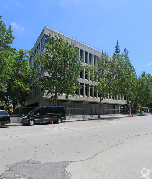 4024 Radford Ave, Studio City, CA en alquiler - Foto del edificio - Imagen 2 de 5