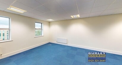 Buntsford Dr, Bromsgrove en venta Foto del interior- Imagen 1 de 7