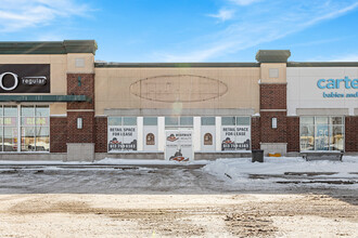 100 Trainyards Dr, Ottawa, ON en alquiler Foto del edificio- Imagen 2 de 32