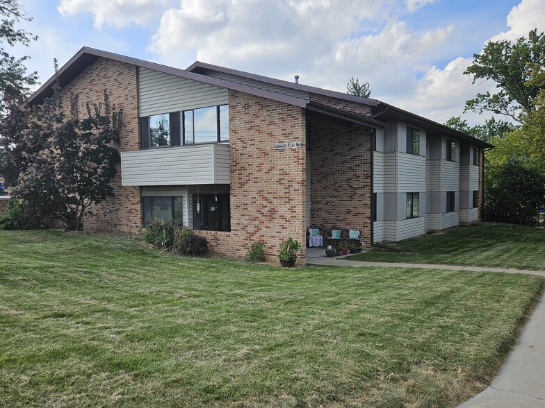 2200 Johnson Ave NW ave, Cedar Rapids, IA en venta - Foto principal - Imagen 1 de 1