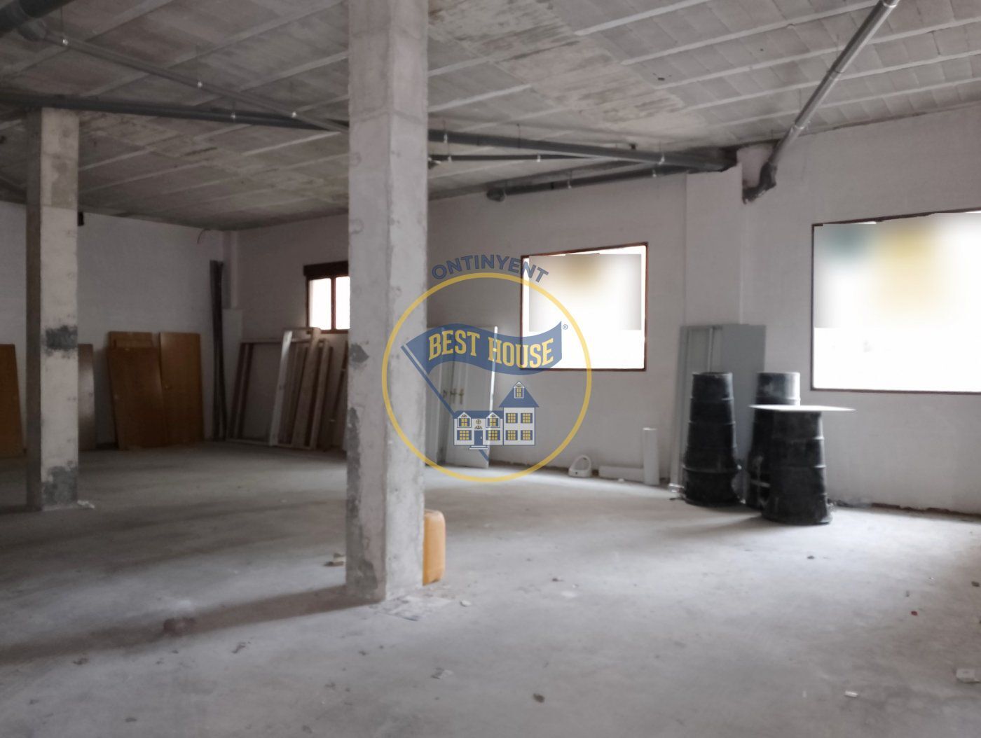 Local en València en venta Foto del edificio- Imagen 1 de 10