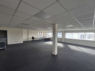 Más detalles de 6 Munro Rd, Stirling - Oficina en alquiler