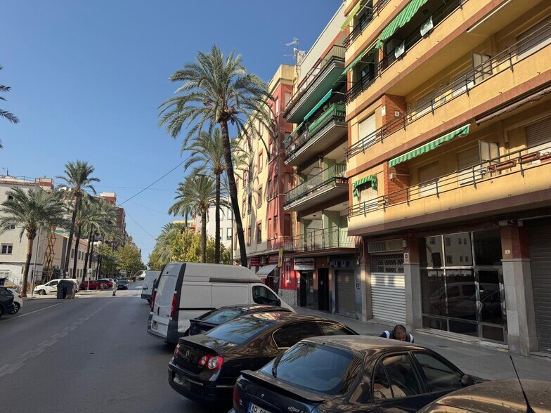 Avinguda República Argentina, 4, Gandia, Valencia en venta - Foto del edificio - Imagen 2 de 23