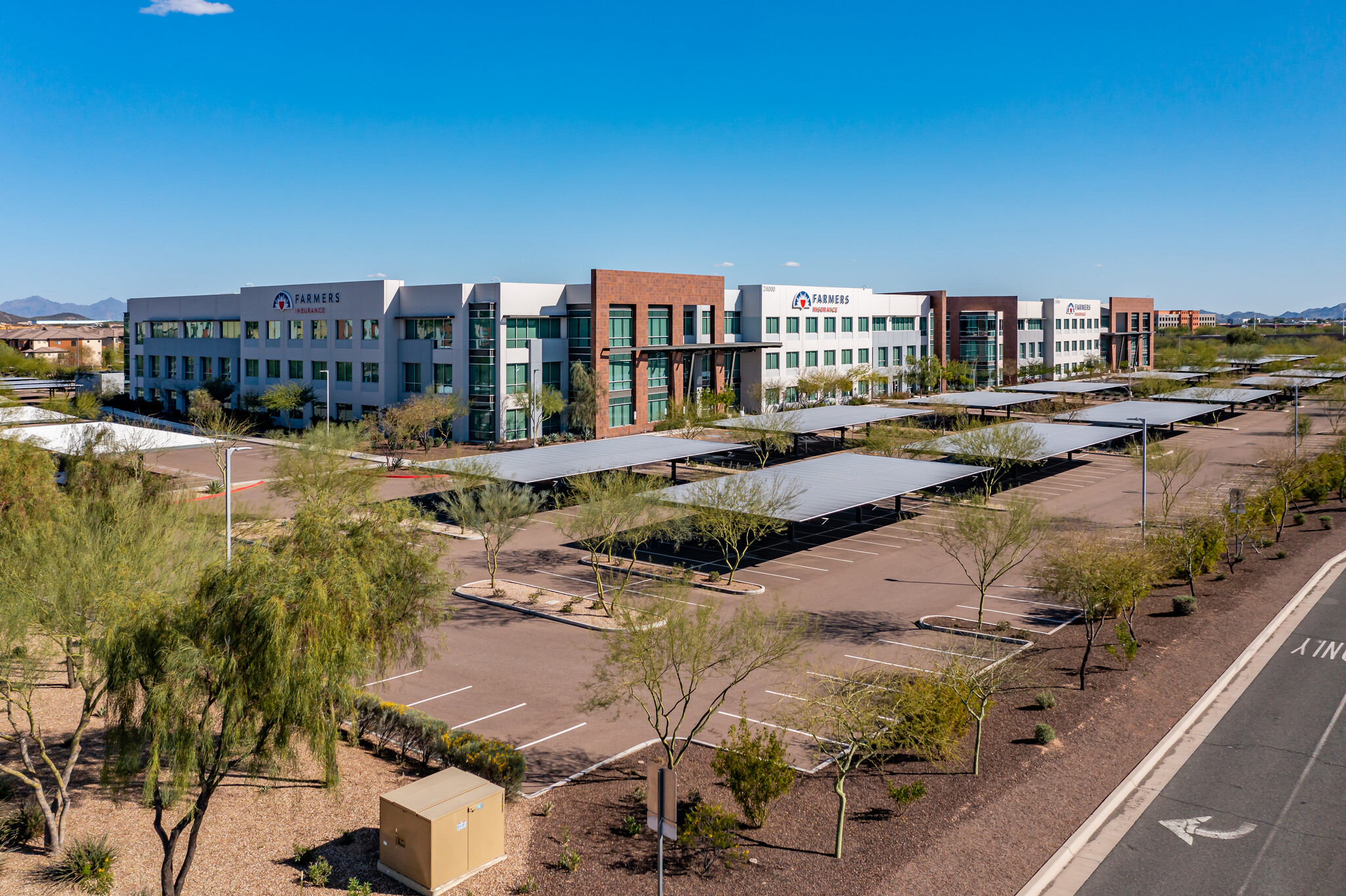 24000 N Farmers Way, Phoenix, AZ en alquiler Foto del edificio- Imagen 1 de 20