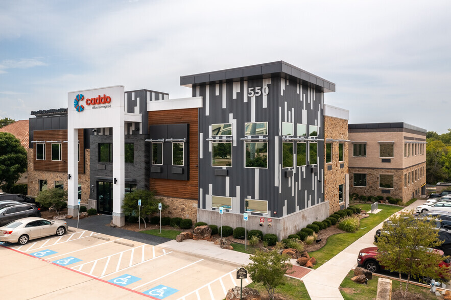 550 S Watters Dr, Allen, TX en alquiler - Foto del edificio - Imagen 1 de 26