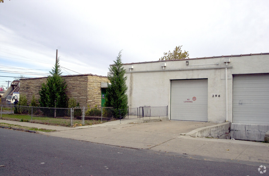 296 E Trenton Ave, Trenton, NJ en venta - Foto del edificio - Imagen 1 de 10