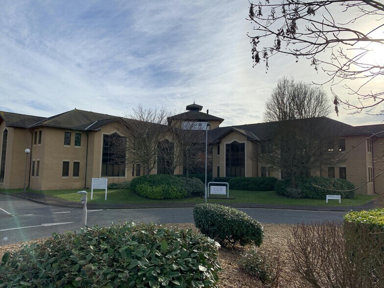 Compass Rd, Portsmouth en alquiler - Foto del edificio - Imagen 3 de 19