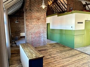 1-5 Warstone Ln, Birmingham en alquiler Foto del interior- Imagen 2 de 5