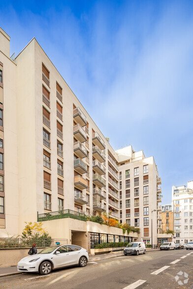 47 Rue Lacordaire, Paris en alquiler - Foto del edificio - Imagen 2 de 2