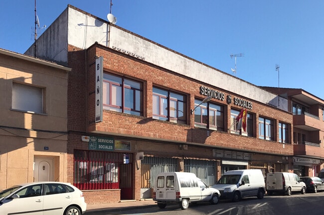 Más detalles de Calle Cruces, 32, Fuensalida - Local en venta