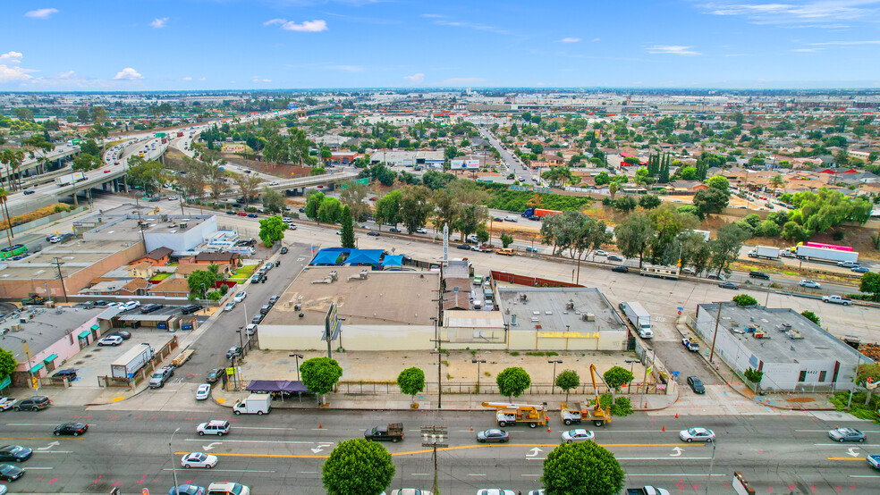 4444 E Olympic Blvd, Los Angeles, CA en venta - Foto del edificio - Imagen 1 de 11