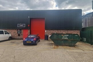 Más detalles de Berry Ct, Bramley - Nave en alquiler