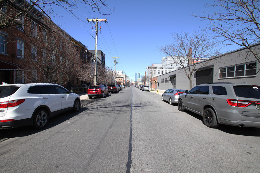 300 Kingsland Ave, Brooklyn, NY en alquiler - Foto del edificio - Imagen 3 de 6