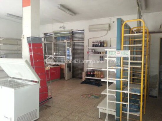 Local en Cáceres, Cáceres en alquiler - Foto del edificio - Imagen 2 de 7