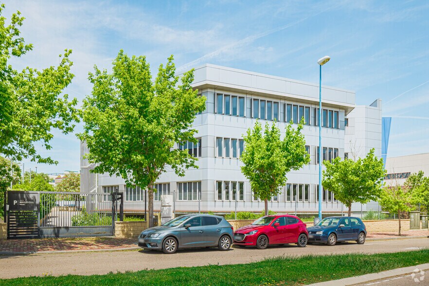 Oficina en Leganés, Madrid en venta - Foto del edificio - Imagen 3 de 33